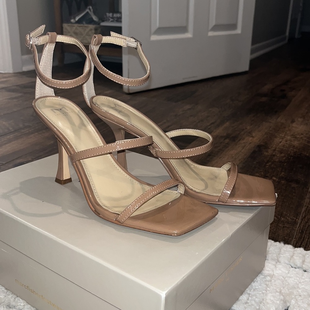 Marc Fisher Dalida Heel Nude Color